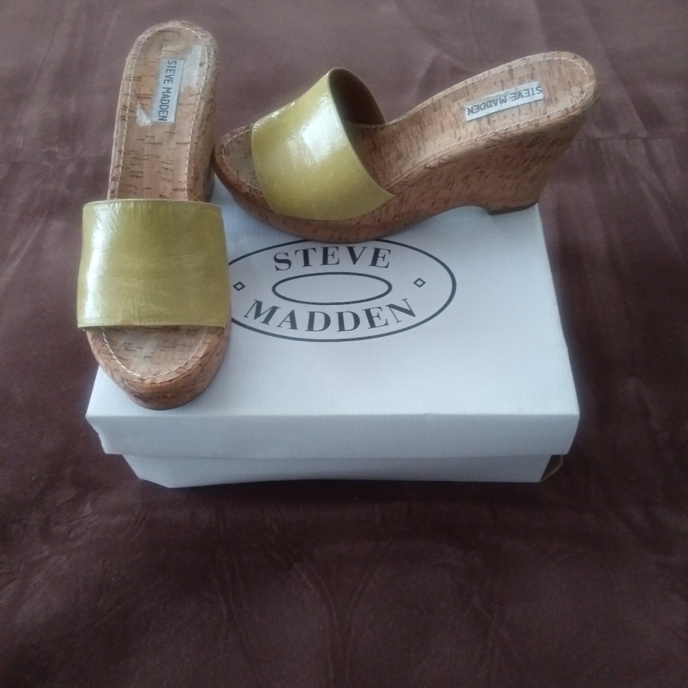 Wedge heel sandal